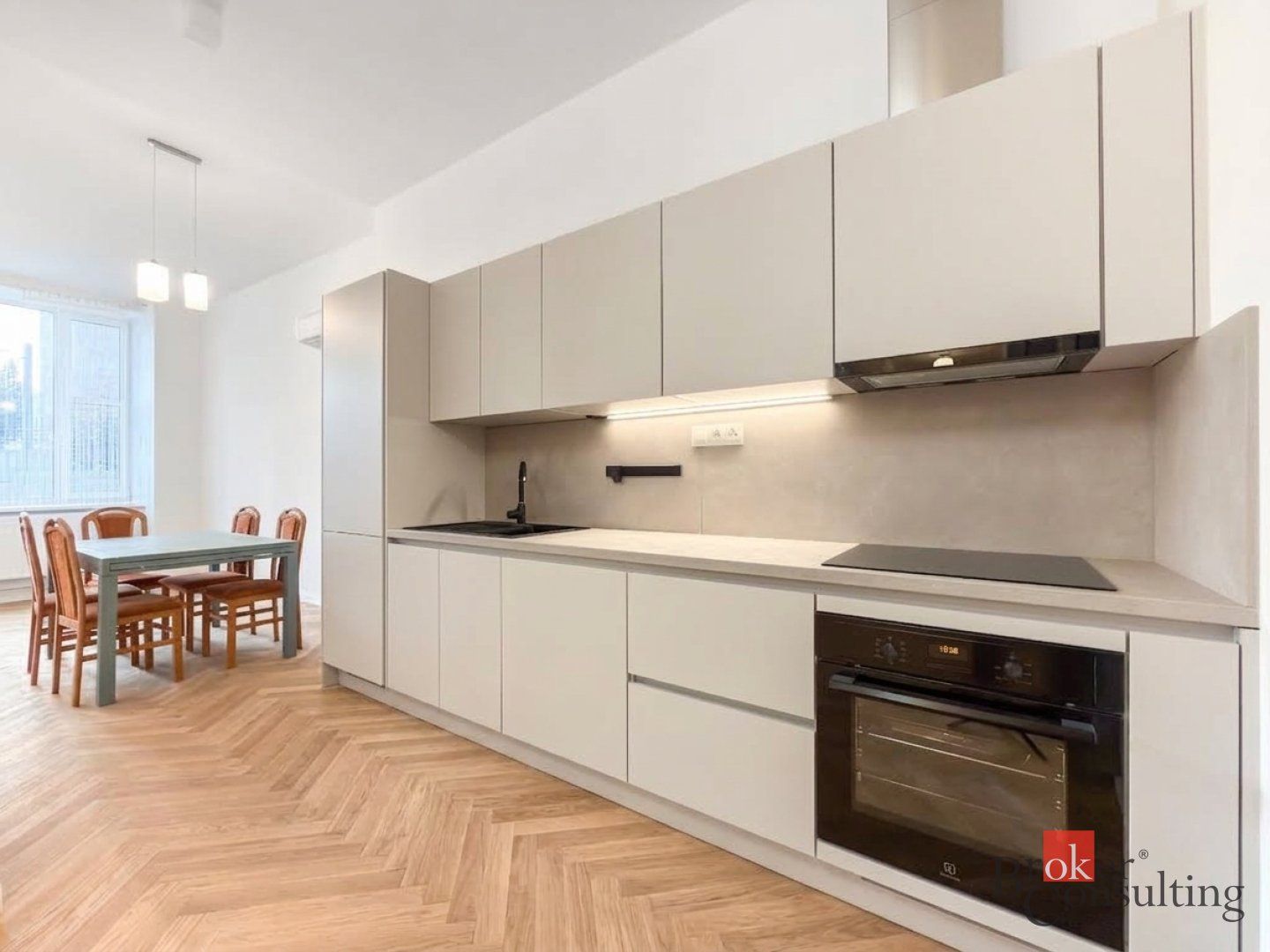 Nový 2i byt s terasou v UNO Poštová Residence