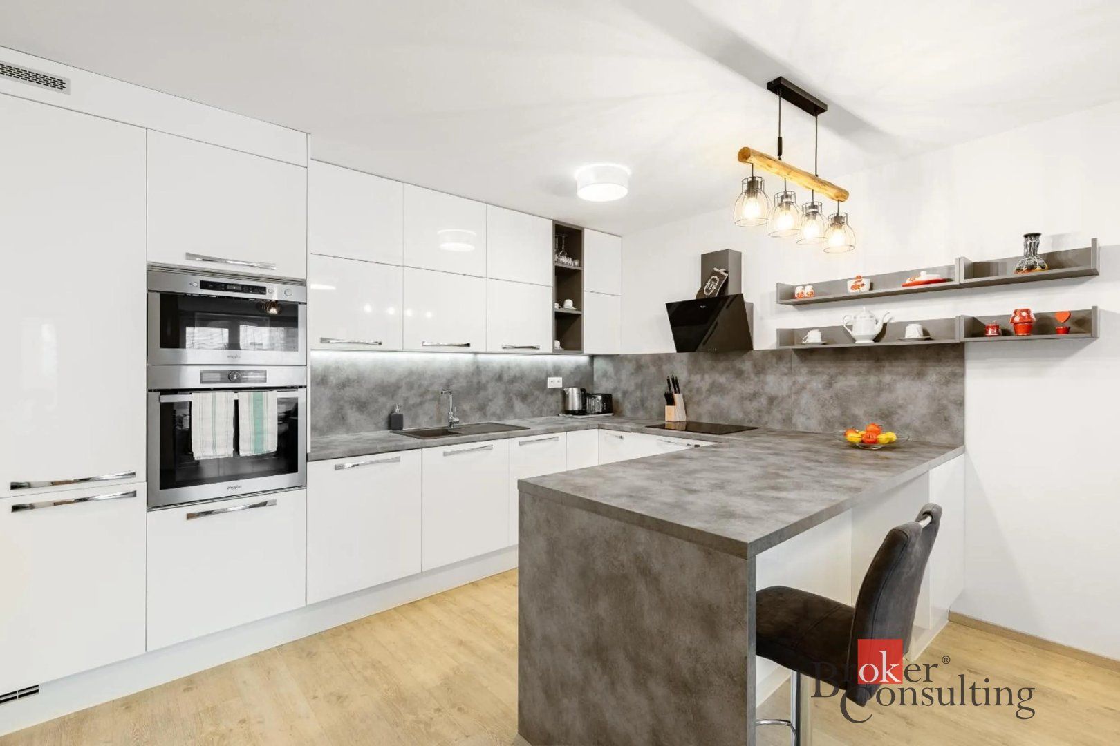 Moderný 3i byt s balkónom, garážou a kobkou - Matadorka – foto 5