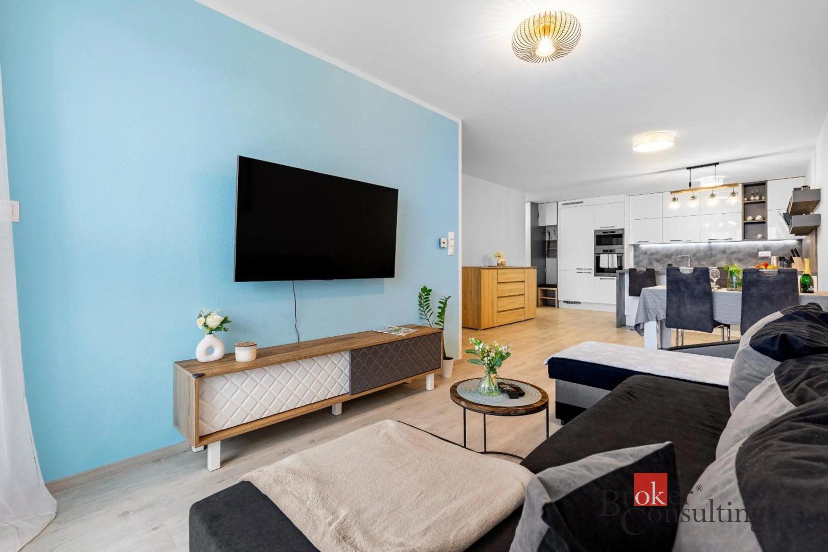 Moderný 3i byt s balkónom, garážou a kobkou - Matadorka – foto 4
