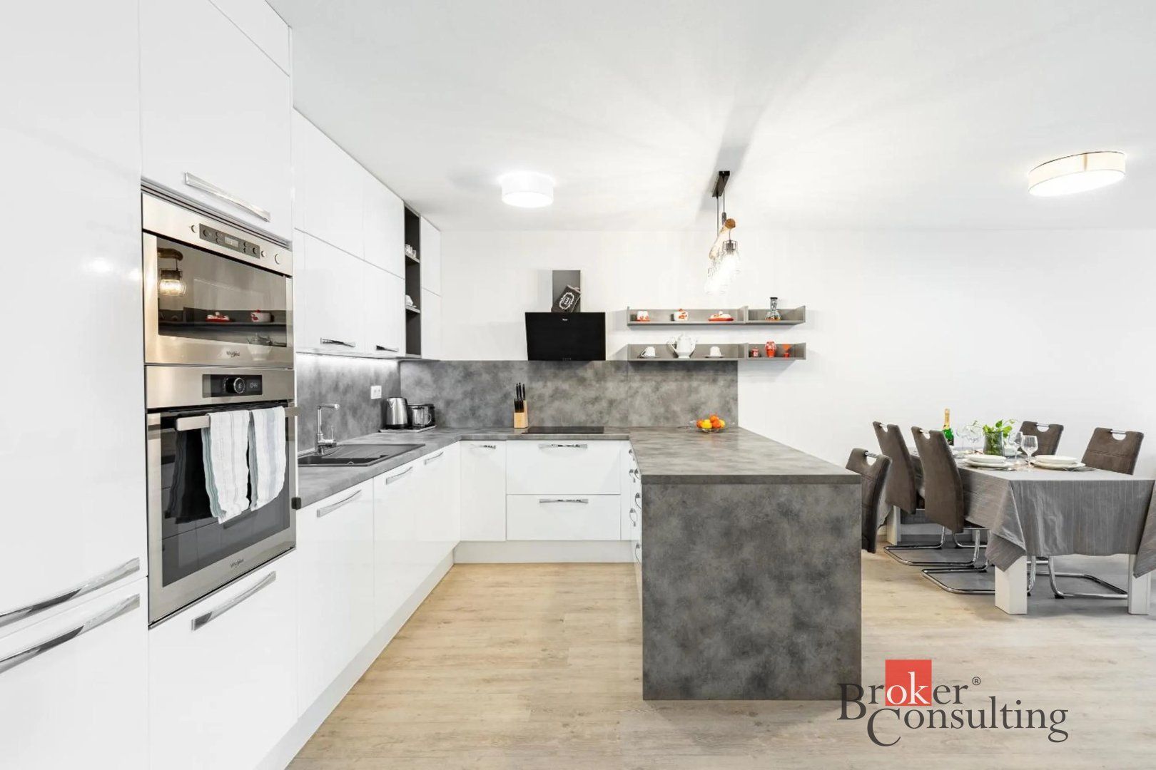 Moderný 3i byt s balkónom, garážou a kobkou - Matadorka – foto 6