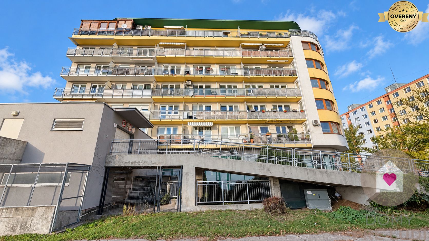 BA/PETRŽALKA - zariadená garsónka s loggiou v 20r. dome - Švabinského – foto 2