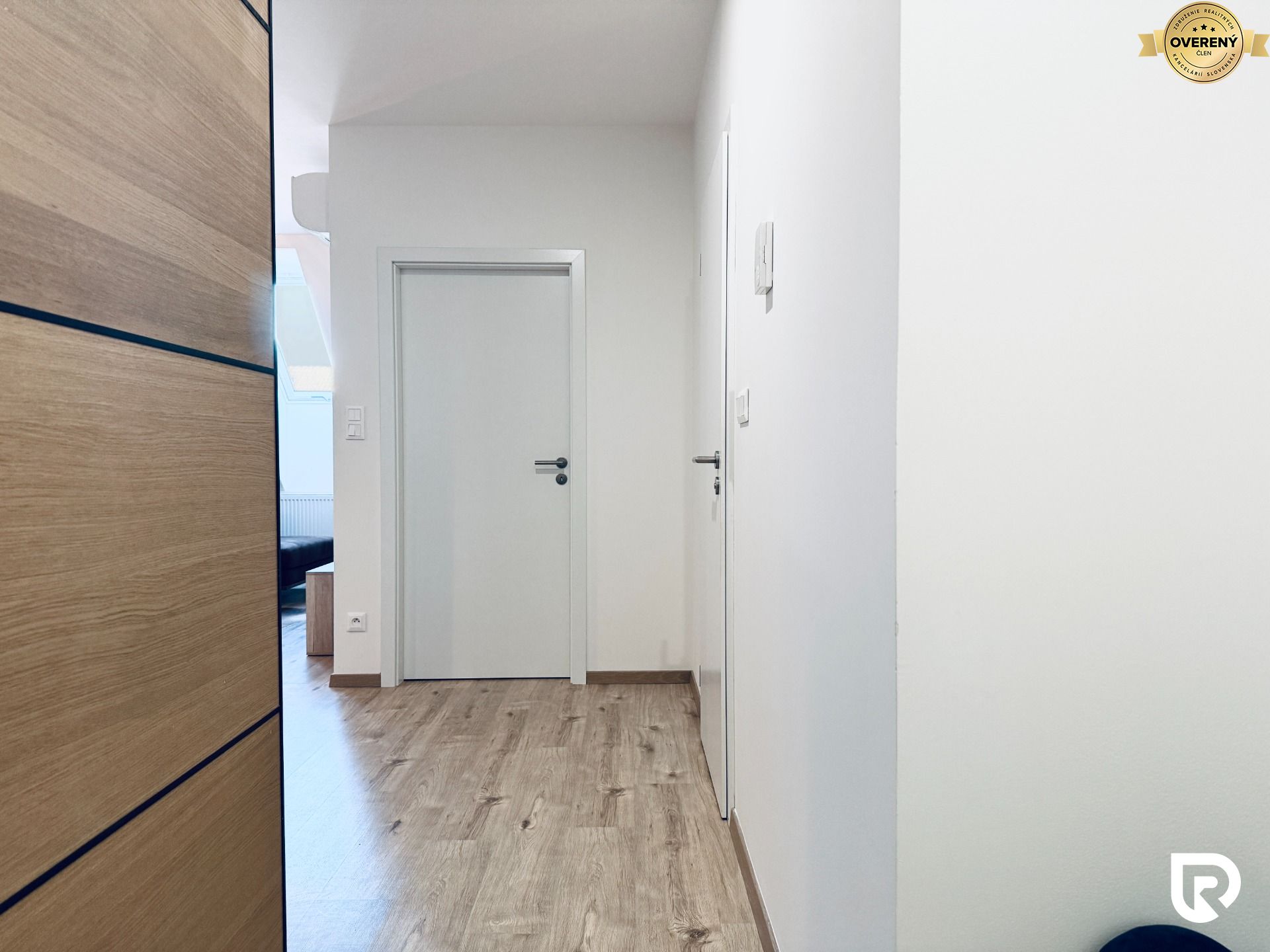 Moderneý 2‑i byt | 54 m² | zariadený | Páričkova – foto 9