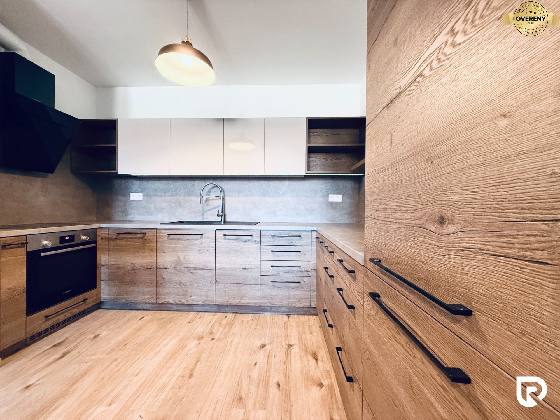 Moderneý 2‑i byt | 54 m² | zariadený | Páričkova – foto 2