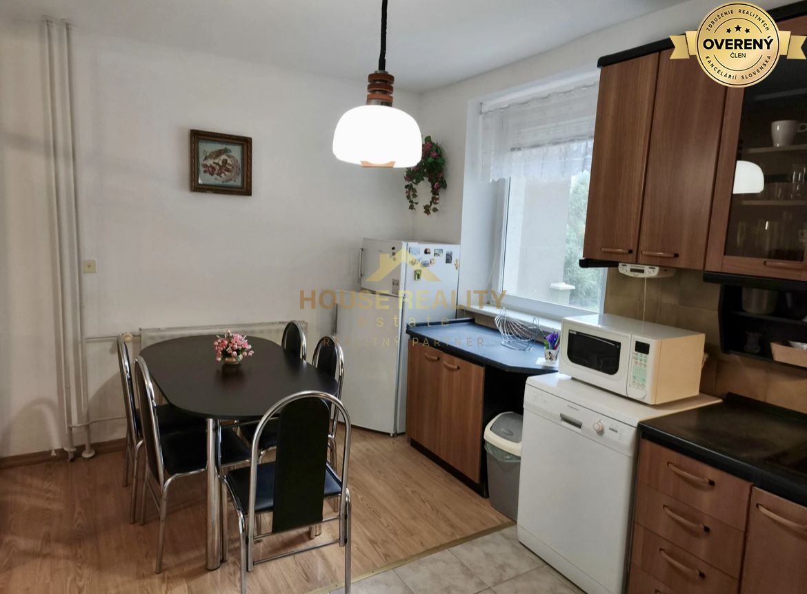 Prenájom pekný veľký 4 izbový byt, Líščie nivy, Bratislava II. Ružinov – foto 2