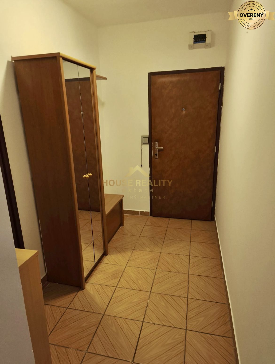 Prenájom pekný veľký 4 izbový byt, Líščie nivy, Bratislava II. Ružinov – foto 10