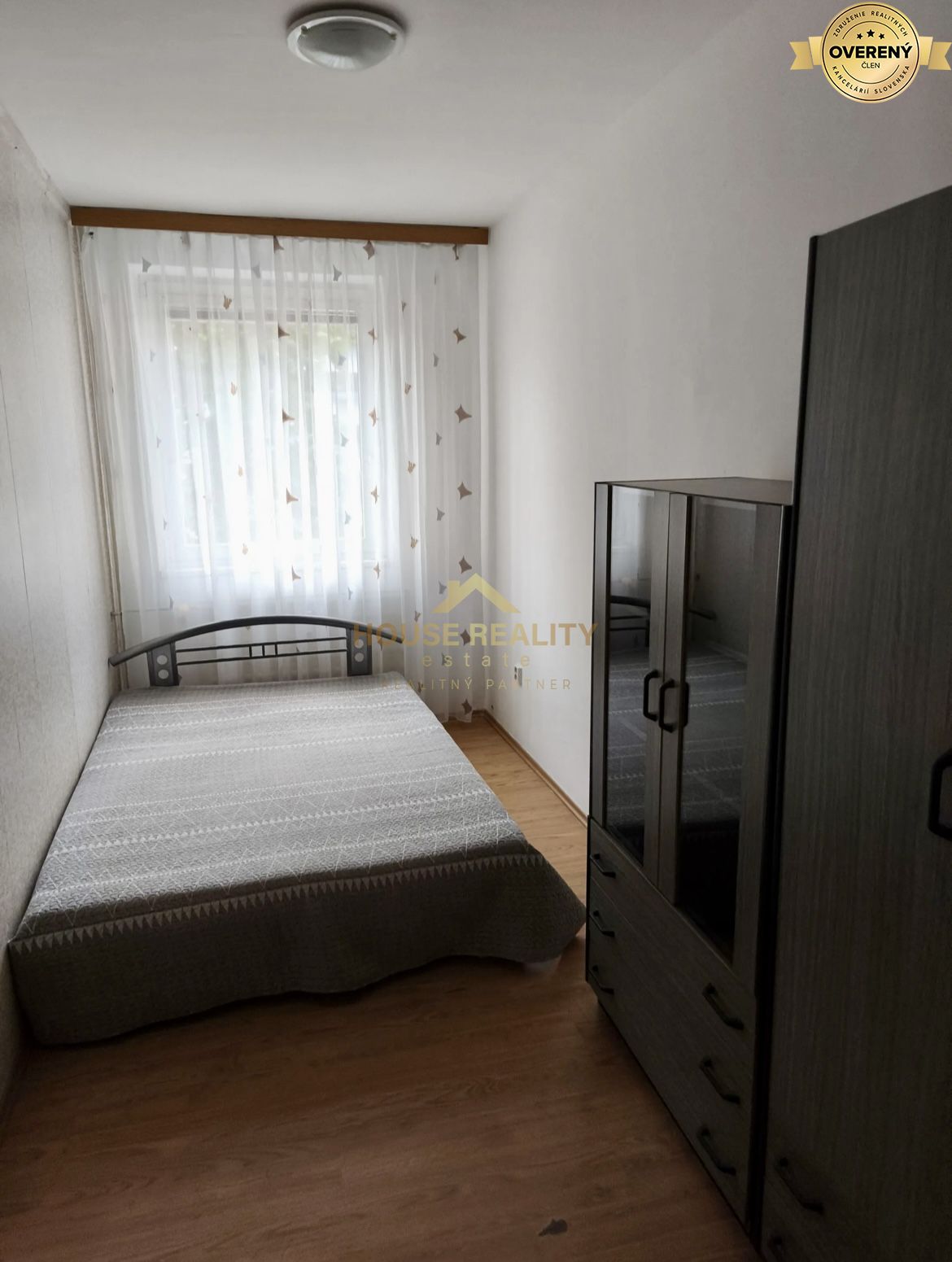 Prenájom pekný veľký 4 izbový byt, Líščie nivy, Bratislava II. Ružinov – foto 5