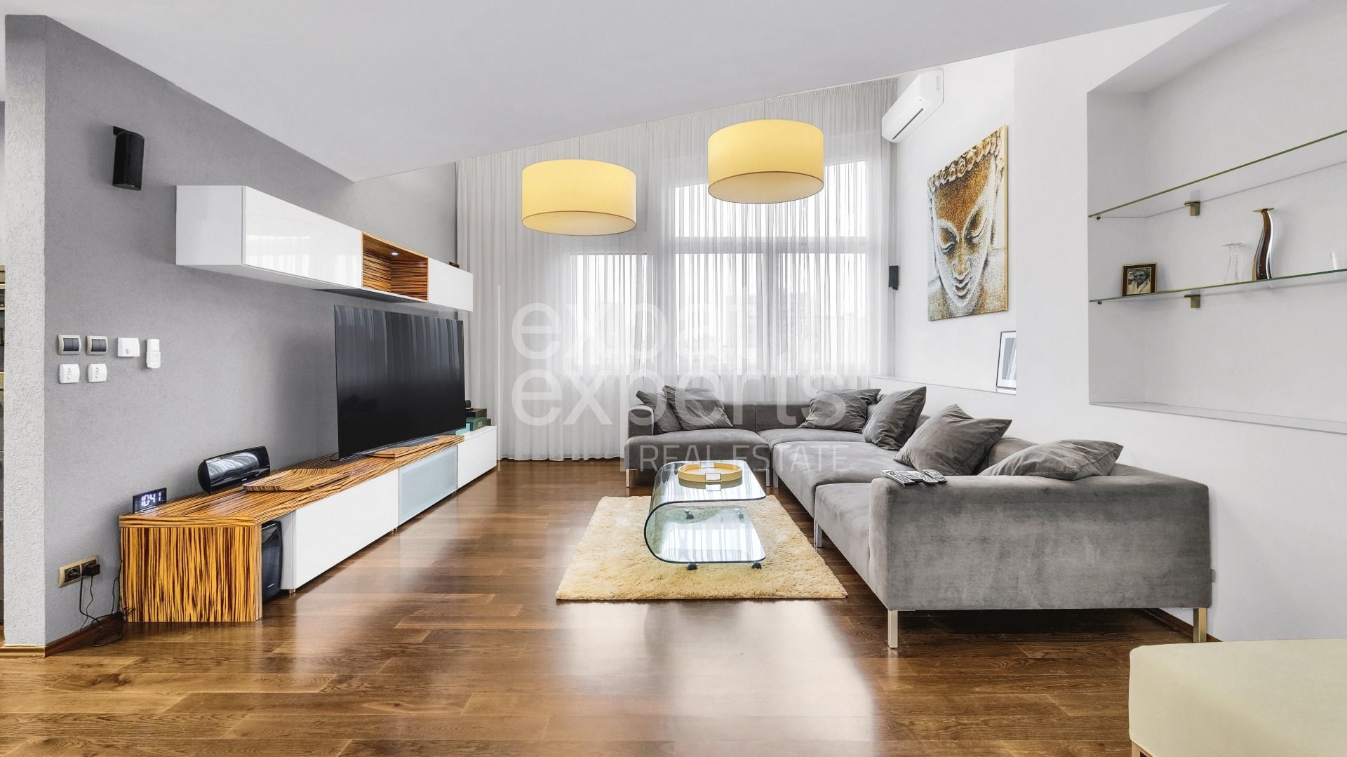 Jedinečný 6i byt 222 m2, s krbom, úžasnou terasou a 2x parkovaním – foto 3