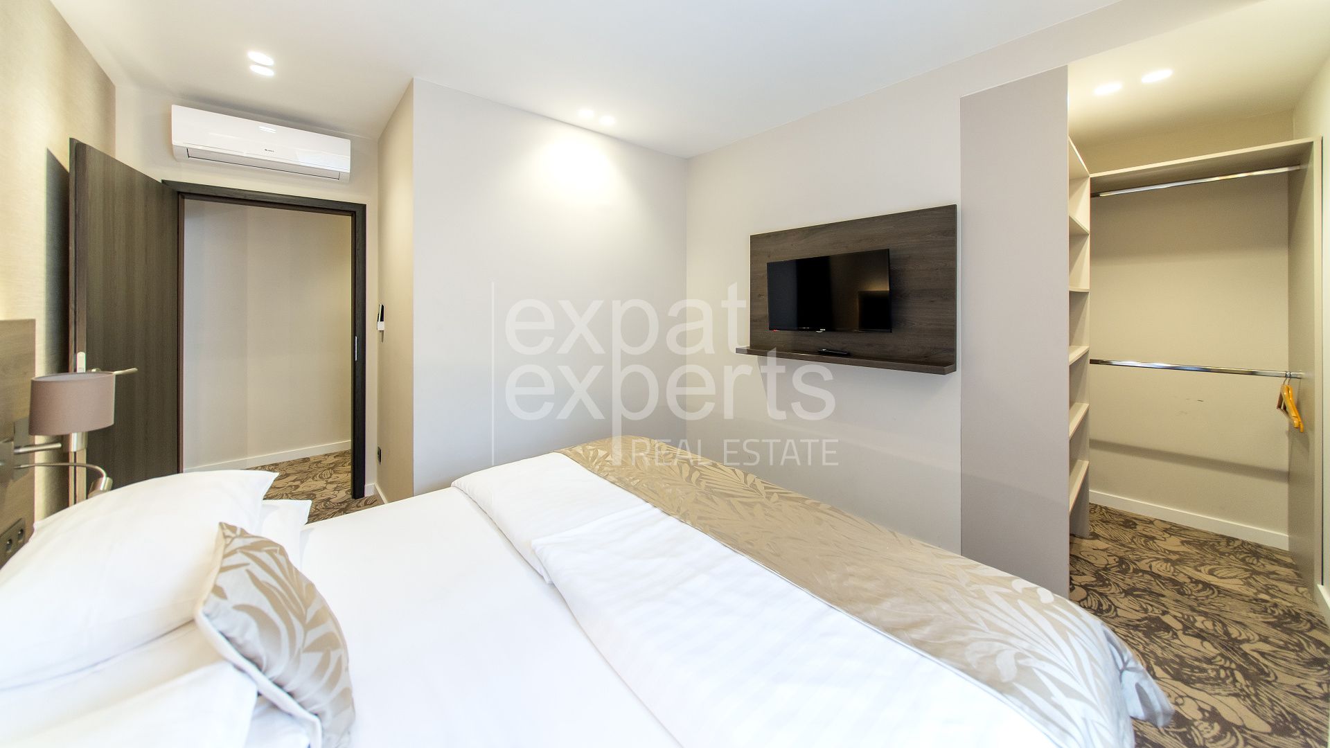 Nádherný 3i mezonet 75m2, klimatizácia, upratovanie v cene, parkovanie – foto 8