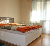 PREDANÉ-NA PREDAJ 3 IZB.ZARIADENÝ BYT, 72 m², TERASA, ŠAFÁRIKOVA - IMG_0550.JPG