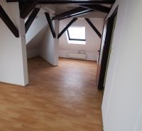 Ateliér-podkrovný priestor v centre BA - PB240336.JPG