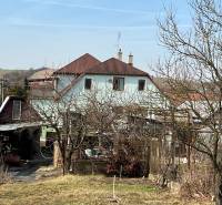 Rodinný dom, dvojgeneračné bývanie, Milhosť, Košice-okolie_ZARA REALITY_zadná časť