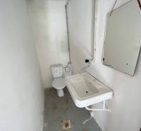umývadlo_splachovacia toaleta