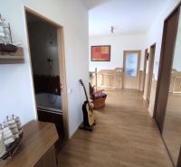 Dom snov, bazén, vinná pivnica, garáže, Mostová  - Dom so všetkým čo si môžeme priať, predaj, Mostová, viac na: https://reality.intexreal.sk/