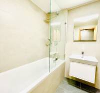 Eurovea: Na prenájom lux., zariadený, 2 byt/eng. text inside - 9