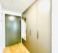 Eurovea: Na prenájom lux., zariadený, 2 byt/eng. text inside - 8