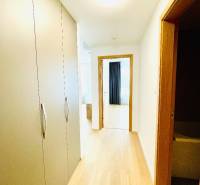 Eurovea: Na prenájom lux., zariadený, 2 byt/eng. text inside - 11