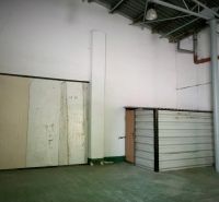 Výrobno-skladový areál, haly /so žeriavmi/, výborná dostupnosť k D1/R1 - 698375_59296621c74ae23d70da5e73b80d1eba.jpg