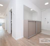 Na prenájom 4-izb. byt,121m2,terasa,parkovanie, Šafránová - 16.jpg