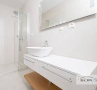 Na prenájom 4-izb. byt,121m2,terasa,parkovanie, Šafránová - 21.jpg