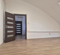 Na prenájom kancelárske priestory v budove EURODOM Košice - 305 b I..jpg