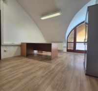 Na prenájom kancelárske priestory v budove EURODOM Košice - 305 A.jpg