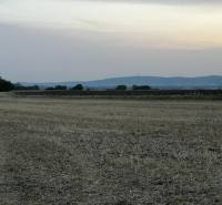 PREDAJ investičného pozemku Senec  - vyhlad na BA.jpg