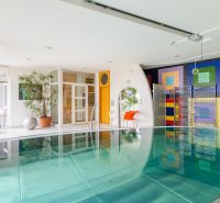 Unikátna 8-izb vila 990m2, súkromie, tenisový kurt, bazén, záhrada 33á - pl13 pool.jpg