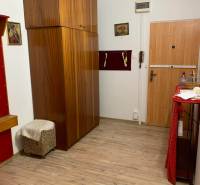 Veľkometrážny 2 izbový byt na predaj v Komárne v dobrej lokalite, Sabina Hupschova Danubioreal , 0908636096