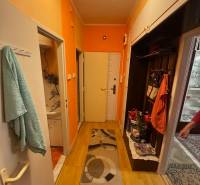 Na predaj 3 izbový byt na prízemí v centre mesta Šahy. - IMG_1425.jpeg