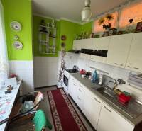 Na predaj 3 izbový byt na prízemí v centre mesta Šahy. - IMG_1431.jpeg