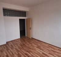 Dvojitá kancelária na prenájom, Galanta centrum - Dvojitá kancelária na prenájom, Galanta centrum, viac na: https://reality.intexreal.sk/