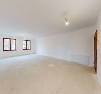 Exkluzívne 2 izbový byt , 83m2, Zimná ul., Spišská Nová Ves - 10.jpg