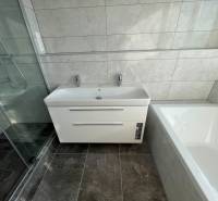 NA Predaj 4 izbový byt v projekte VINICE Pezinok 150m2 - 2023-10-05 09.08.05.jpg