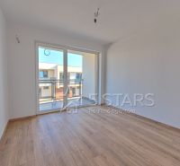 Novostavba 4 izb. RD „ J“, Mníchovská alej - rodinny dom-mnichovska alej-5starsreality-15.jpg