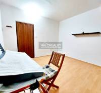 Predaj, trojizbový byt Levice - Levice 3-izbový byt predaj reality Levice