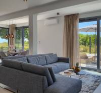 CHORVÁTSKO - Krásna moderná vila s garážou - POREČ - 30.jpg