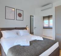 CHORVÁTSKO - Krásna moderná vila s garážou - POREČ - 43.jpg