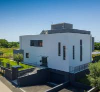 CHORVÁTSKO - Krásna moderná vila s garážou - POREČ - 25.jpg