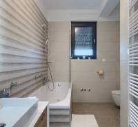 CHORVÁTSKO - Krásna moderná vila s garážou - POREČ - 56.jpg