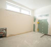 NOVOSTAVBA - 4i rodinný dom 117 m2 - Streženice - Púchov - upravene pozemok-14.jpg