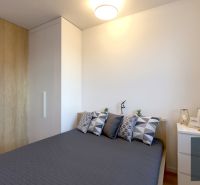 PRENAJATÉ » PRENÁJOM moderne zariadený 1-izb. byt so spacím kútom - IvC32H_webL_012.jpg