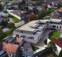 Novostavba: 2-izbový byt, 12 km od Viedne, Münichsthal - Na ulici Münichsthal sa nachádza nové sídlisko, obsahujúce moderné stavby a 2-izbový byt.