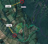 Lutila - 2.700 m2 POĽNOHOSPODÁRSKE POZEMKY v podiele 1/1 - Lutila: Poľnohospodárske a lesné pozemky s vyznačenými parcelami a hranicami katastra.