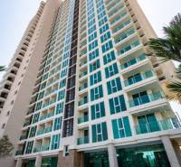 CITY GARDEN TOWER PATTAYA - Výstavba bytov v meste Pattaya s bazénom a modernou architektúrou.