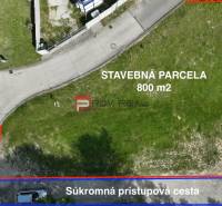PREDAJ - Stavebný pozemok v obci Marianka - Stavebná parcela 800 m² s prístupovou cestou na ulici Na tálkoch v Marianke.