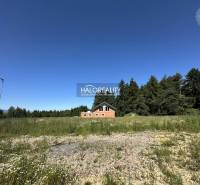 Predaj, pozemok pre rodinný dom   625 m2 Jamník - dr... - Pozemky - bývanie v Jamníku s rozostavanou stavbou, obklopené prírodou a lesmi.