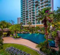 THE RIVIERA WONGAMAT BEACH PATTAYA - Výstavba bytov v Pattaya, s bazénom a tropickou záhradou.