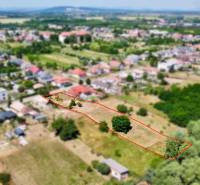Na predaj stav. pozemok, Biel, Trebišov / Építési telek eladó, Bély - Exteriérová fotografia z Bielu na Mlynskej ulici: Pozemky - bývanie, vidiecke prostredie, rozloha.