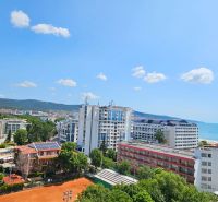 Predaj, 2 i apartmán 72 m2 + balkón výhľad na more, Burgas, BULHARSKO - Výhľad na more a apartmány v Slnečnom pobreží, Rekreačný apartmán, modrá obloha.