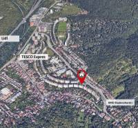 1-izb. byt, ODDELENÁ KUCHYŇA, BA IV. Lamač, Studenohorská - Letecký pohľad na lokalitu Bratislava - Lamač s označenou polohou na Studenohorskej ulici.